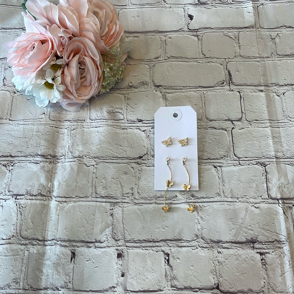 Nwt Altard State Butterfly Earrings Set Of 2 10$